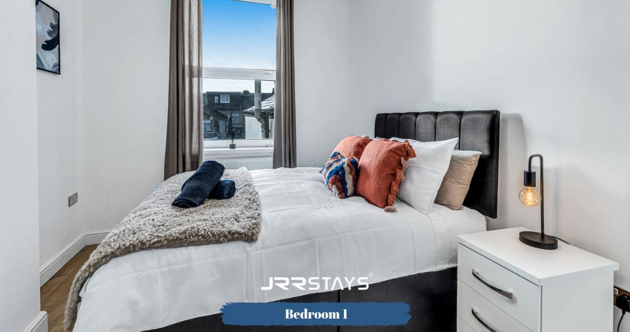 Cardiff Stylish 2 Bedroom Sleeps 6 Wi-Fi - Jrr Stays 외부 사진