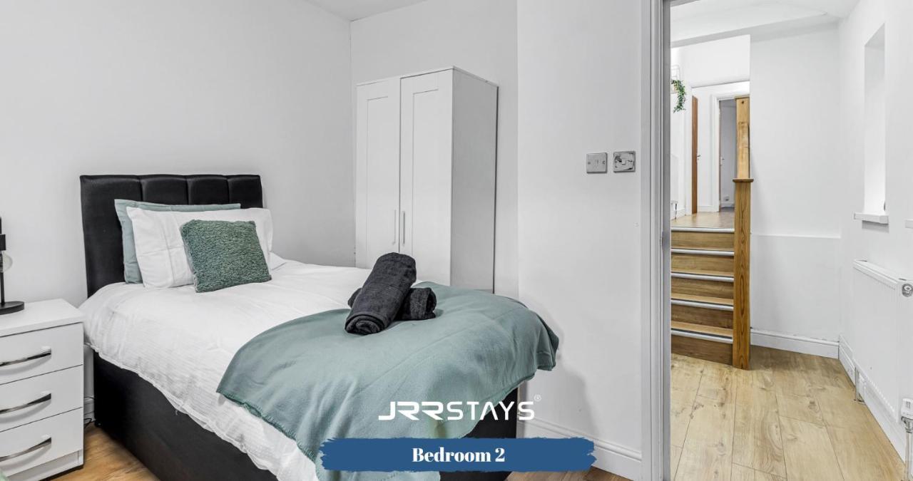 Cardiff Stylish 2 Bedroom Sleeps 6 Wi-Fi - Jrr Stays 외부 사진
